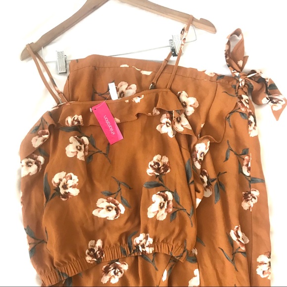 Xhilaration Dresses & Skirts - Floral tank top and maxi wrap skirt set